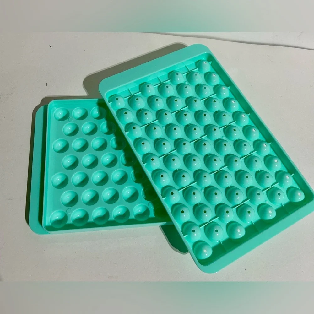 Mini Ice Cube 3 Trays 1 Bin Lid Scoop Dorm Freezer Bar Small Round 76 Cube Trays